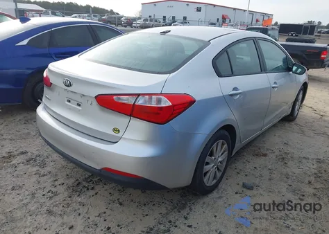 2014 Kia Forte Lx z USA, uszkodzony, nr VIN KNAFX4A60E5209634